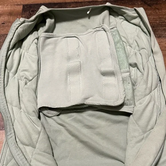 Dreamland Baby Dream Weighted Sleep Swaddle - Picture 4 of 4